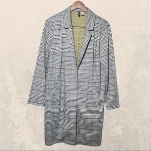 Divided by H&M plaid long trench button down jacket Size Medium